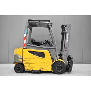 Jungheinrich EFG 425 Electric forklift 2.16T 4.70M 2017  M52987