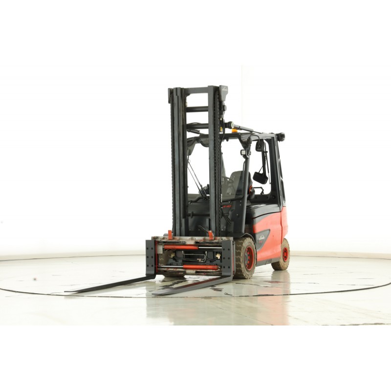 Linde E-40-HL-01-600 Stivuitor electric 4.00T 4.40M 2018  O171689