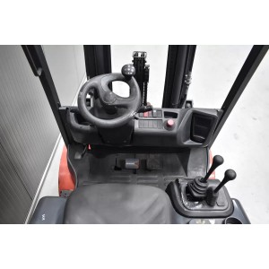 Linde E 25 SL Stivuitor electric 2.50T 4.70M 2018  Y51124