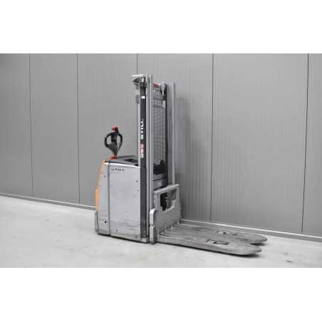 Still EXV 20 Електрически палетни колички с мачта 2.00T 2.68M 2019  Y54449