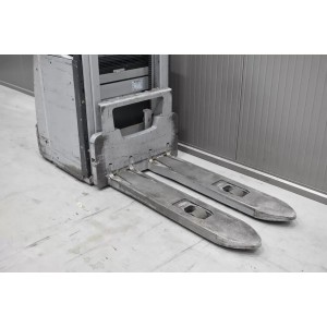 Still EXV 20 Transpaleta electrica cu catarg 2.00T 2.68M 2019  H54432