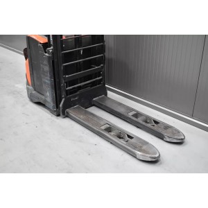 Toyota SWE 120 Electric pallet truck with mast 1.20T 4.15M 2018  I54908