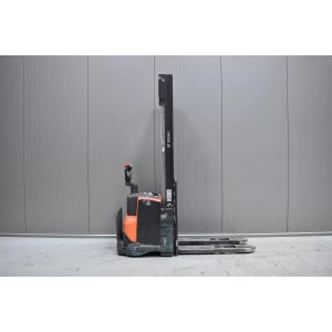 Toyota SWE 120 Електрически палетни колички с мачта 1.20T 4.15M 2018  H54907