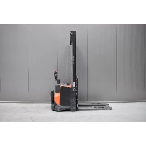Toyota SWE 120 Електрически палетни колички с мачта 1.20T 4.15M 2018  E54904