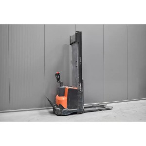 Toyota SWE 120 Transpaleta electrica cu catarg 1.20T 4.15M 2018  C54902