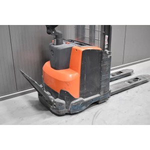 Toyota SWE 120 Transpaleta electrica cu catarg 1.20T 4.15M 2018  C54902