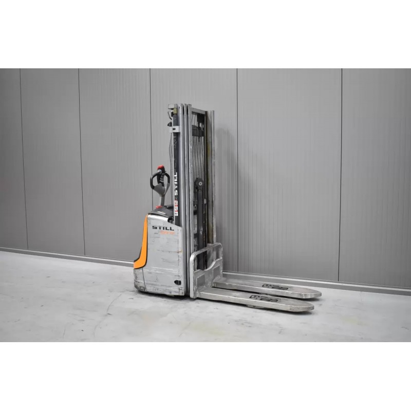 Still EXV 12 LI Електрически палетни колички с мачта 1.20T 4.47M 2013  Y55574