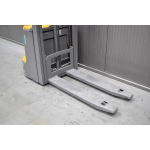 Jungheinrich EJC 110 Electric pallet truck with mast 1.00T 2.90M 2016  G55606