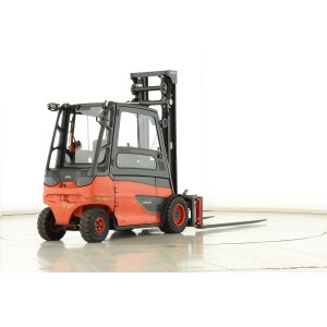 Linde E-40-HL-01-600 Stivuitor electric 4.00T 4.40M 2020  U171695