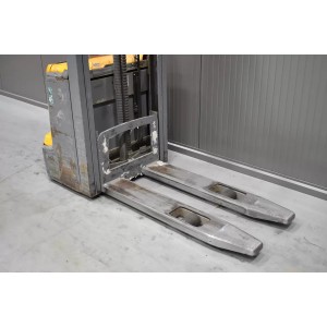 Jungheinrich EJC 112 Electric pallet truck with mast 1.20T 3.60M 2017  V55021