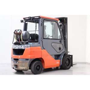 02-8fgf30 TOYOTA LPG forklift 3.00T 4.70M 2021  NN36