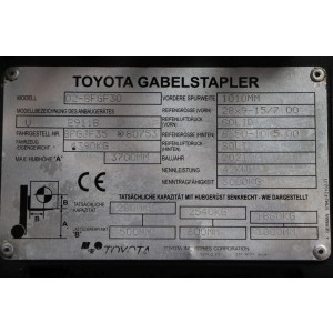 02-8fgf30 TOYOTA Мотокар за LPG 3.00T 4.70M 2021  NN36