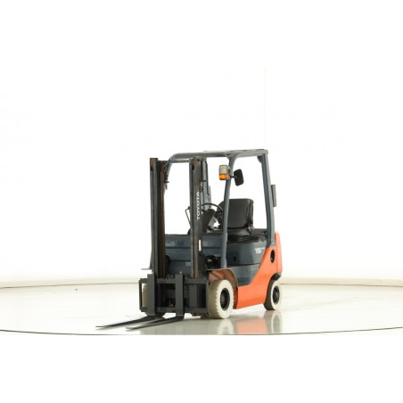 Toyota 02-8-FDL-15 Stivuitor diesel 1.50T 3.00M 2014  A171625