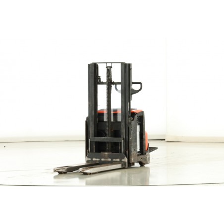 Bt SWE-200-D Електрически палетни колички с мачта 1.00T 2.10M 2010  C172627