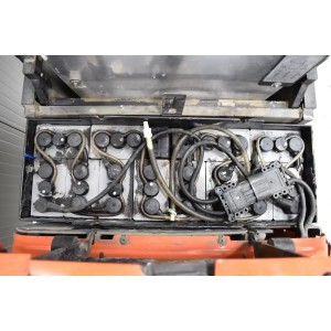 Bt SPE 200D Електрически палетни колички с мачта 1.00T 2.50M 2009  J55709