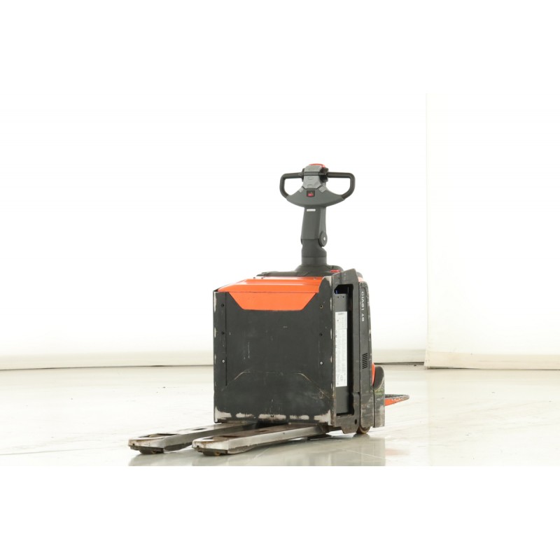 Bt LPE-200 Transpaleta electrica  2.00T 2014  N172563
