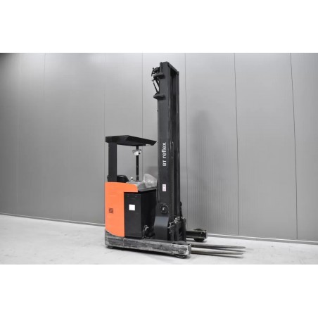Bt RRE 140 B Reach Truck 1.40T 8.50M 2015  N53988