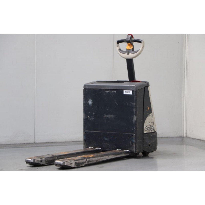 Wp 3020 CROWN Transpaleta electrica  2.00T 2020  NS06