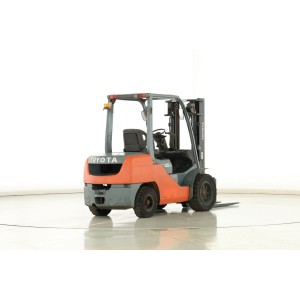 Toyota 02-8-FDJ-35 Stivuitor diesel 3.50T 3.00M 2017  K171610