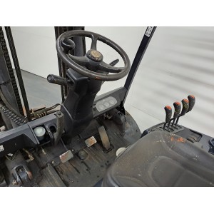 Doosan D40SC-5 Stivuitor diesel 4.00T 4.00M 2010  AD39483