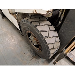 Nissan Y1D2A25Q Stivuitor diesel 2.50T 4.75M 2017  AB51430