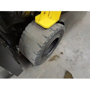 Hyster J1.8XNT Stivuitor electric 1.80T 4.90M 2012  AC43121