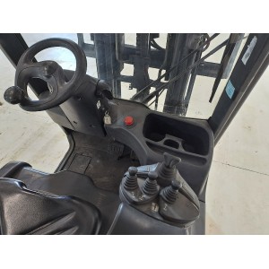 Linde E16PH-01 Stivuitor electric 1.60T 5.47M 2007  AD48004