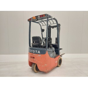 Toyota 7FBEST10 Electric forklift 1.00T 3.00M 2011  4943GE