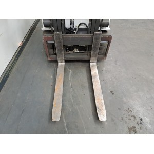 Unicarriers A1N1L15Q Електрически мотокар 1.50T 3.30M 2016  AC21080