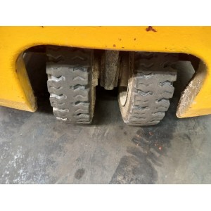 Yale ERP18ATF Electric forklift 1.80T 4.40M 2006  4446GE