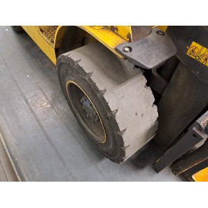 Caterpillar GP30NT LPG forklift 3.00T 4.70M 2008  AA88756