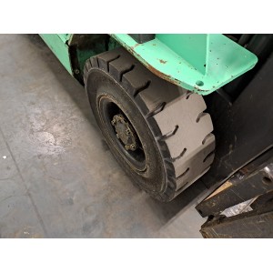 Mitsubishi FG18NT Мотокар за LPG 1.75T 5.50M 2013  AB07082