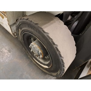 Nissan U1D2A25LQ LPG forklift 2.50T 4.75M 2014  4349GE