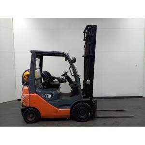 Toyota 02-8FGF15 Stivuitor GPL 1.50T 4.50M 2011  AB95307