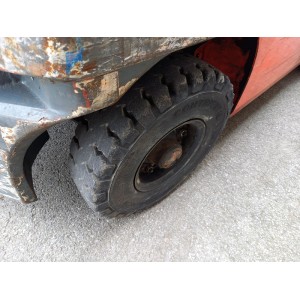Toyota 02-8FGF25 LPG forklift 2.50T 4.70M 2012  2421GA