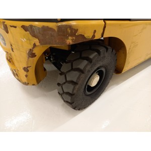 Yale GLP25VX Stivuitor GPL 2.50T 4.95M 2017  AE47988
