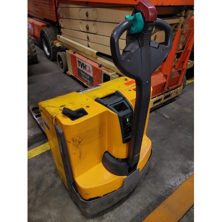 Jungheinrich EJE 116 Transpaleta electrica  1.60T 2018  18653A