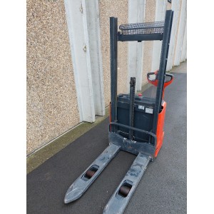 Linde L10 Electric pallet truck with mast 1.00T 1.54M 2011  AE23194