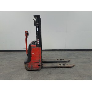 Linde L12 Electric pallet truck with mast 1.20T 2.50M 2013  4901GE
