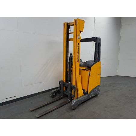 Jungheinrich ETV 110 Reach Truck 1.00T 6.24M 2007  AA88171
