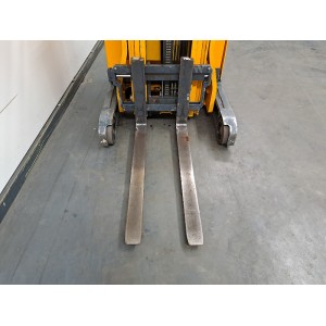 Jungheinrich ETV 110 Reach Truck 1.00T 6.24M 2007  AA88171