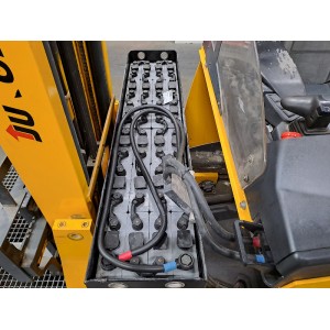 Jungheinrich ETV 114 Reach Truck 1.40T 7.10M 2009  AD12589