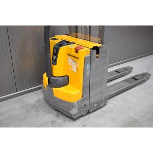 Jungheinrich EJD 118 Transpaleta electrica cu catarg 1.80T 2.01M 2019  C55877