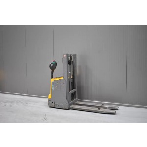 Jungheinrich EJD 118 Electric pallet truck with mast 1.80T 2.01M 2019  D55878