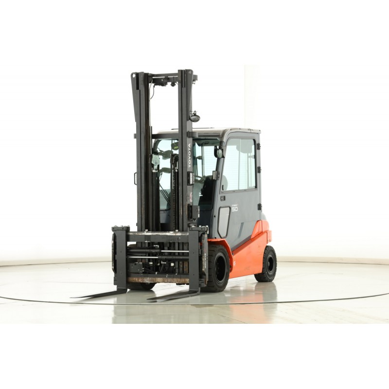 Toyota 8-FBMT-50 Electric forklift 5.00T 4.00M 2017  P173065