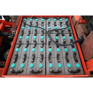 Linde E-30-02 Stivuitor electric 3.00T 3.70M 1997  I172783