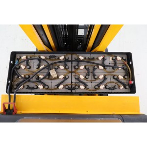 Jungheinrich ETV-320 Reach Truck 2.00T 11.10M 2015  Y169974