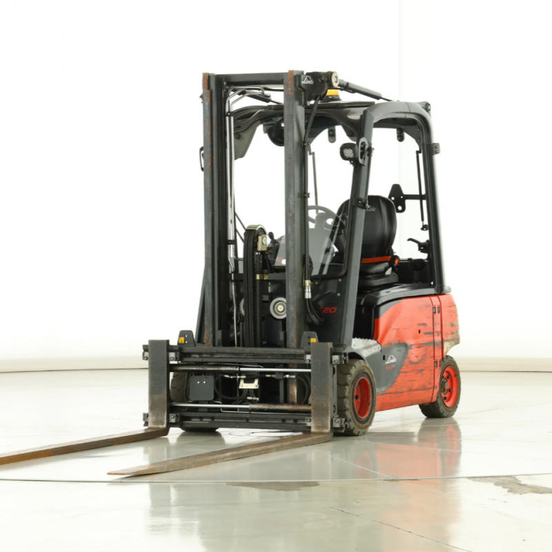 Linde E-20-PL-02 Electric forklift 2.00T 3.14M 2014  B173901
