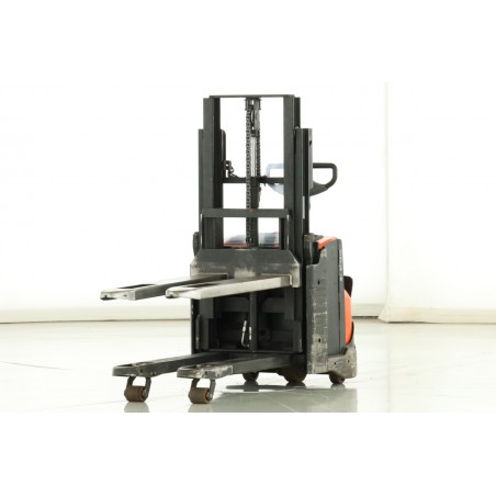 Bt SWE-200-D Transpaleta electrica cu catarg 2.00T 1.70M 2016  D173728