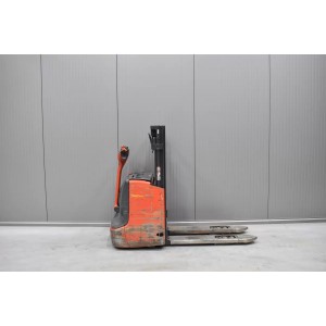 Linde L 12 I Transpaleta electrica cu catarg 1.20T 2.10M 2018  O53789